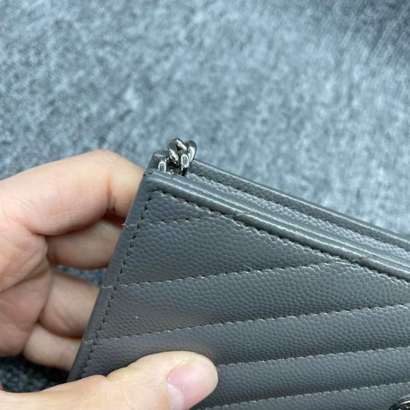 100% Authentic Yves Saint Laurent Shoulder Bag - Picture 9 of 15